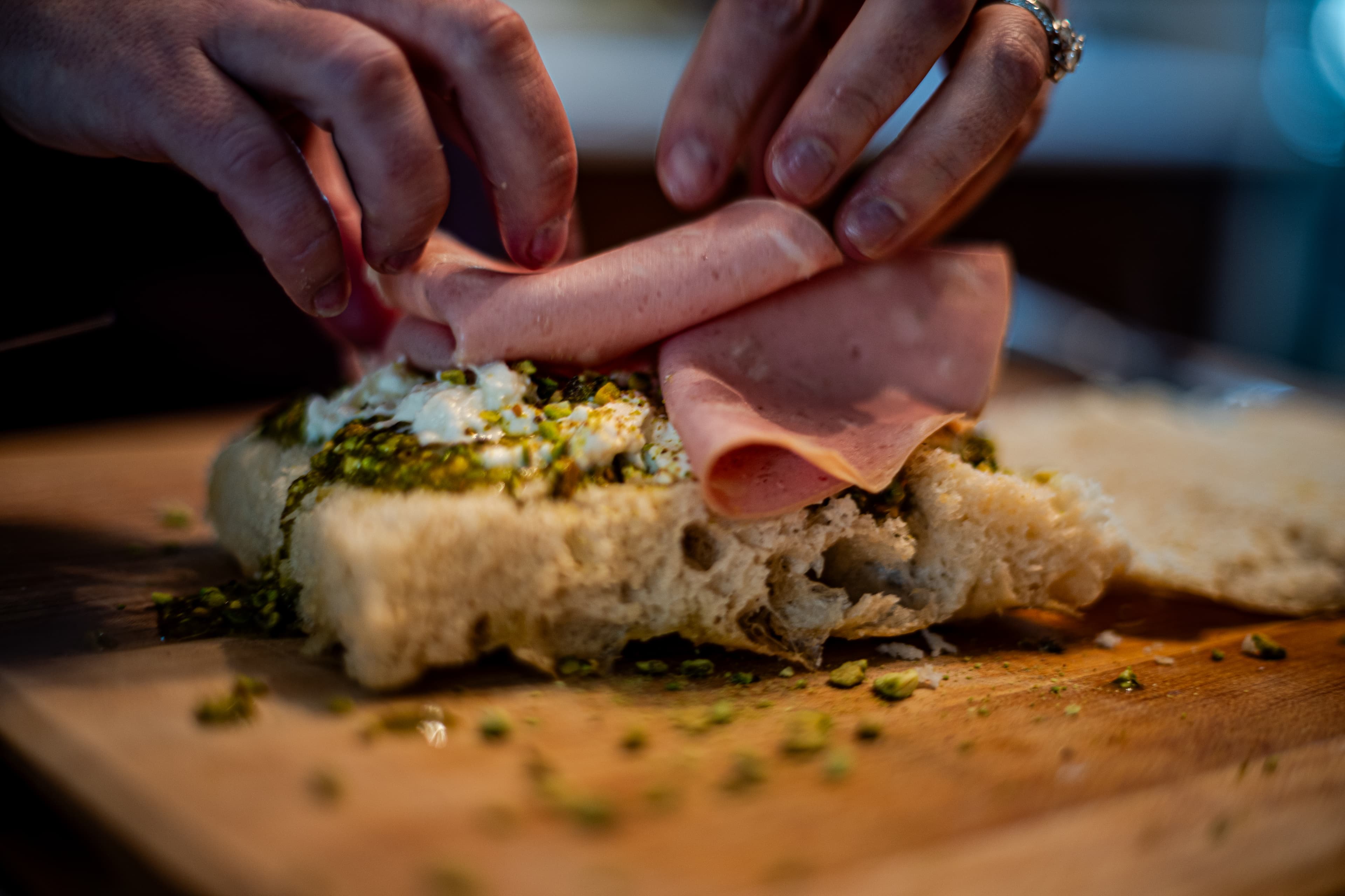 Sandwich to go Analog